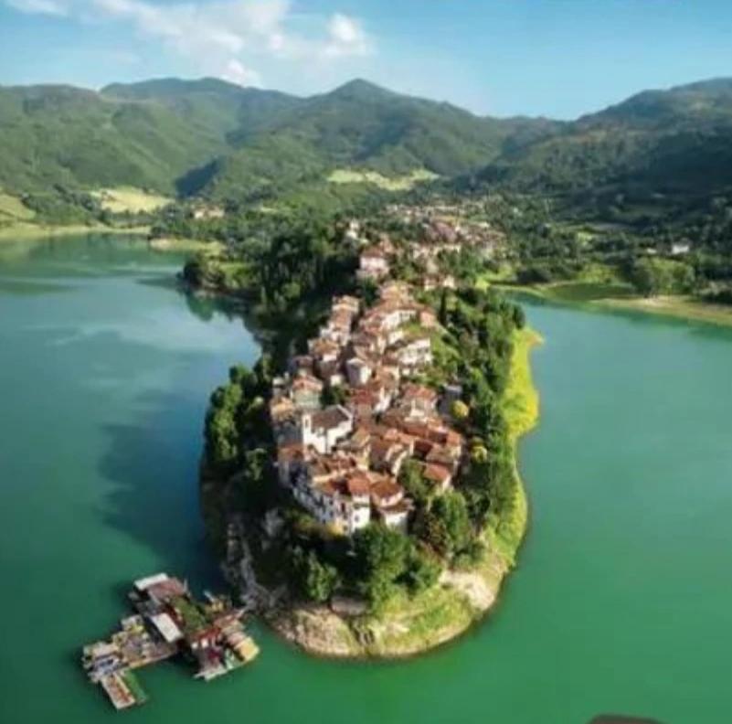 Letizia Lake House Panoramic View Colle di Tora Exterior foto