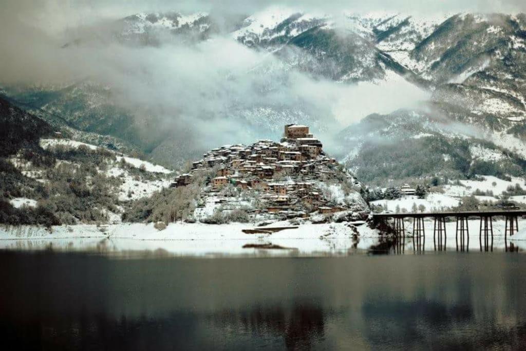 Letizia Lake House Panoramic View Colle di Tora Exterior foto